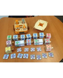 KIBO, screen-free robot kit for kids. 4-7 years old. 15 Blocks Kit. comprehensive level (with bin)